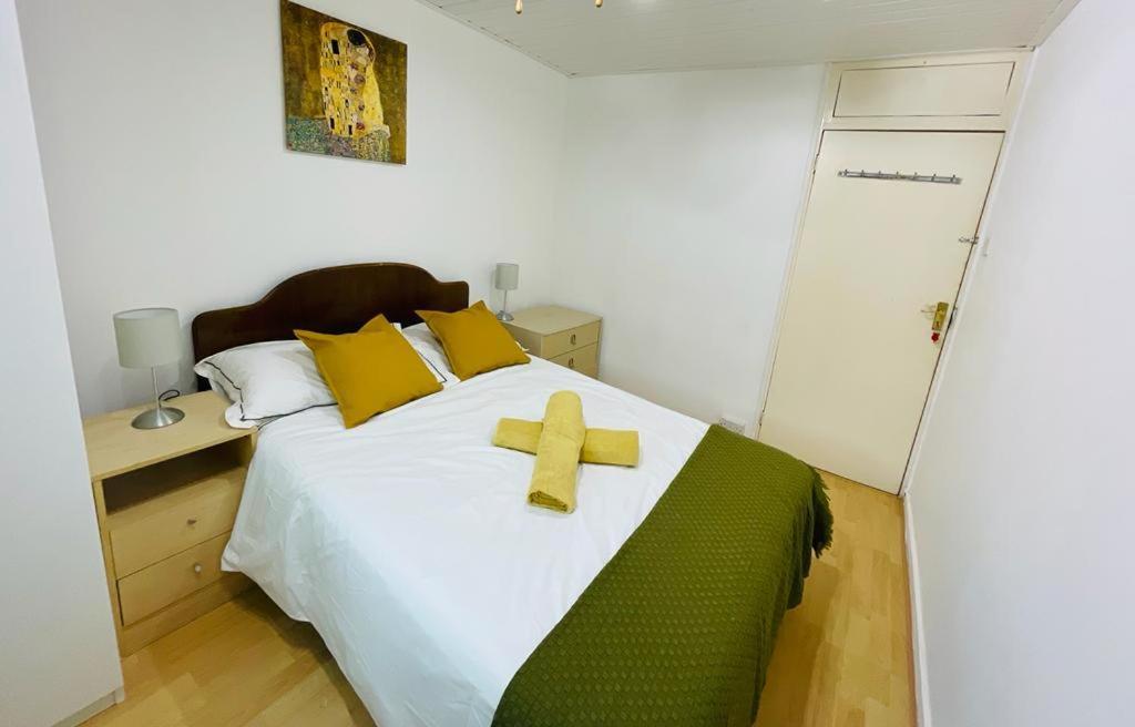 Cosy Flat Close To East Finchley Station 伦敦 外观 照片